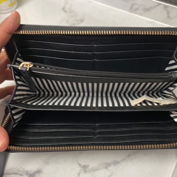 Kate Spade Wallet ♠️ Leroy Street - Picture 4 of 6